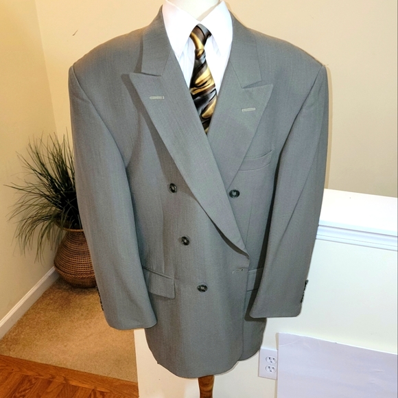 Cellini Linea Uomo | Double Breasted Suit - Picture 6 of 15